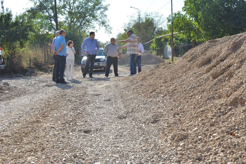 The governor got acquainted with the road rehabilitation works in Tetritskaro municipality