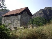 Tetritskaro municipality – Kabeni Monastery